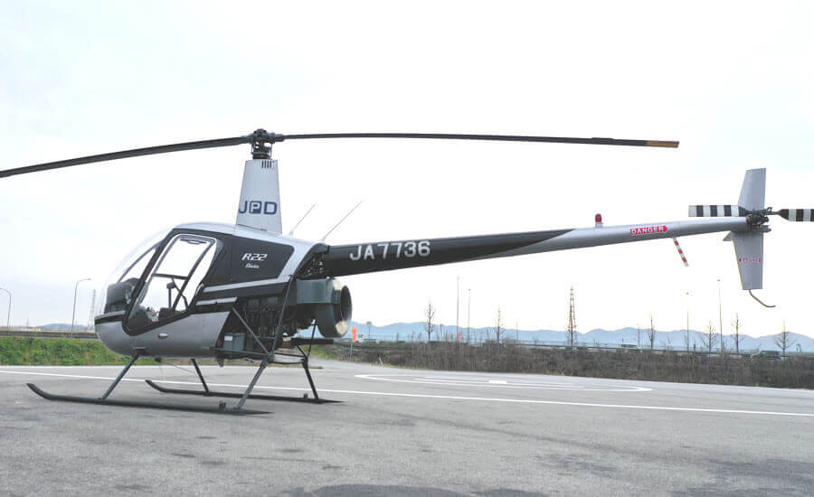 ロビンソンR22：ヘリコプター紹介：LCCヘリコプターチャーター 